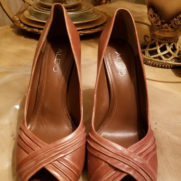 Used Aldo Shoes - Picture 4 of 8